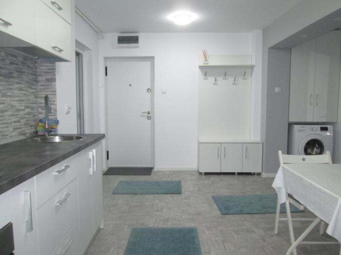 Apartament Sarra Targoviste Exterior photo