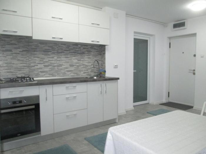 Apartament Sarra Targoviste Exterior photo